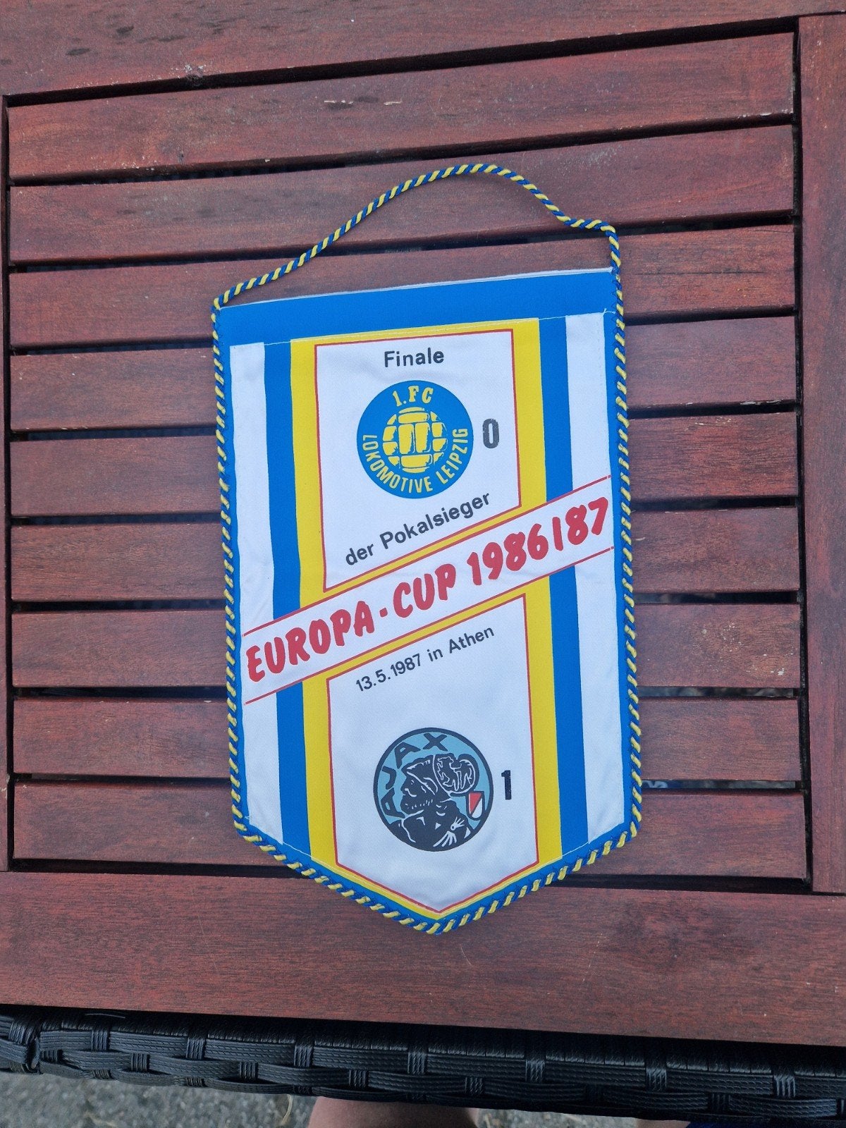 Ajax vaantje, Verzamelen, Ophalen of Verzenden, Zo goed als nieuw, Ajax, Vaantje of Sjaal