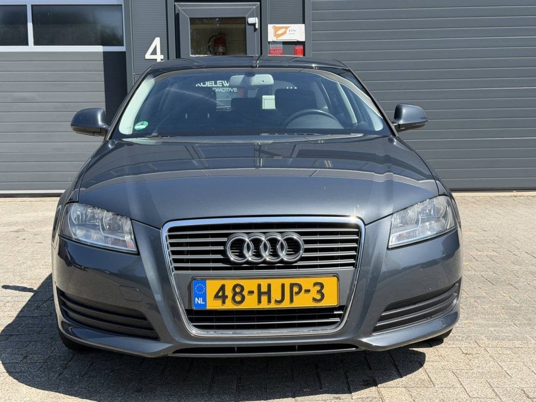 Audi A3 Sportback - 1.8 TFSI Attraction Business Edition, Auto's, Euro 5, 1295 kg, 4 cilinders, 160 pk