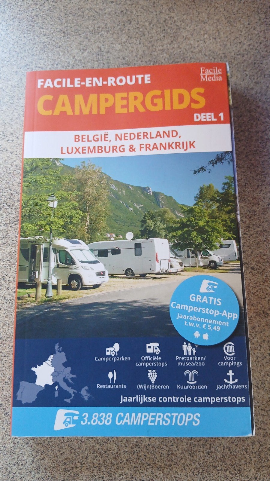 Campergids België, Nederland,Luxemburg & Frankrijk, Boeken, Ophalen of Verzenden, Zo goed als nieuw, Europa, Overige merken