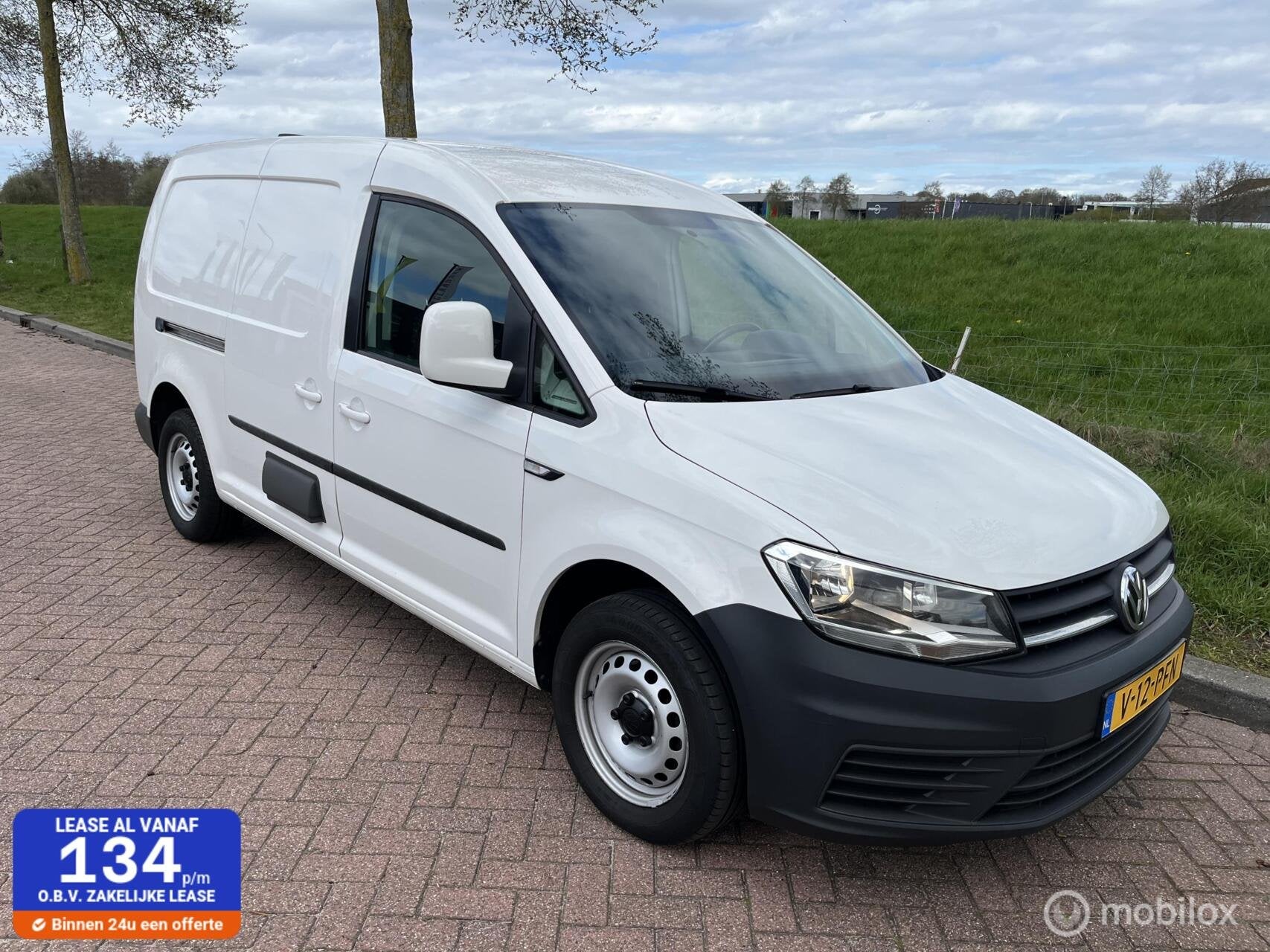Volkswagen Caddy Maxi Benzine 100pk + Airco | Navi| ZGOH, Voorwielaandrijving, Gebruikt, 4 cilinders, Volkswagen