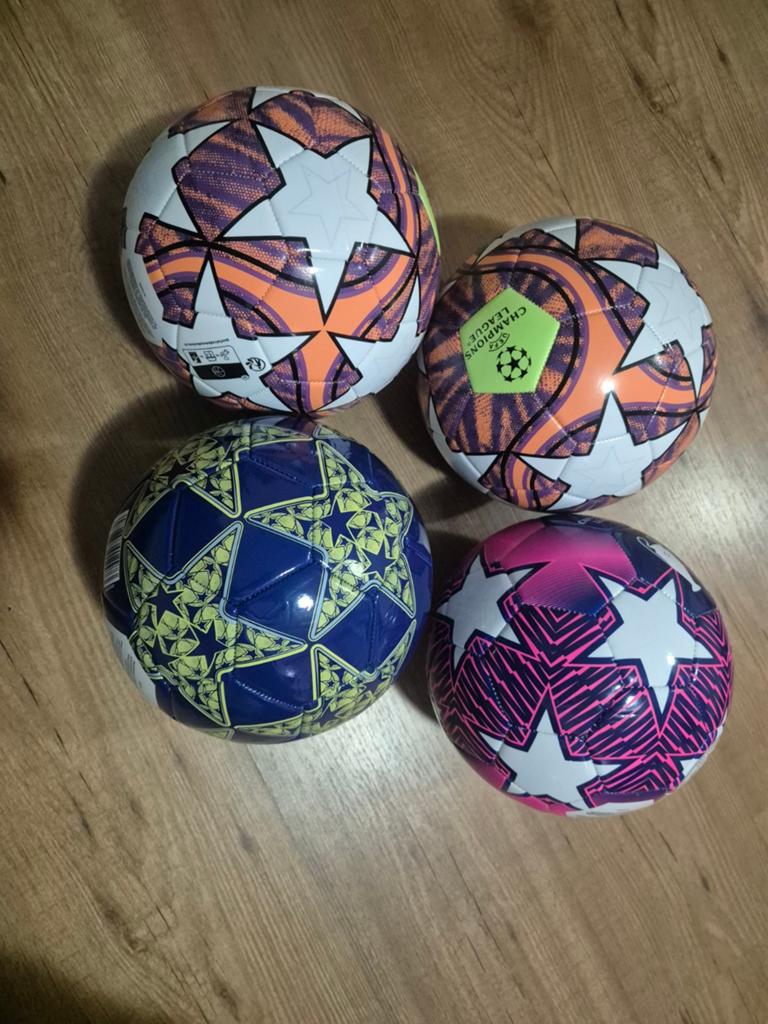 Nieuwe champions league bal, Ophalen, Nieuw, Bal