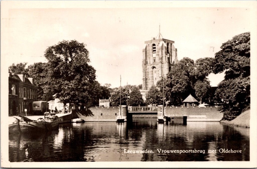 Leeuwarden  -  12 oude ansichtkaarten Oldehove, Verzamelen, Verzenden, 1940 tot 1960, Gelopen, Friesland