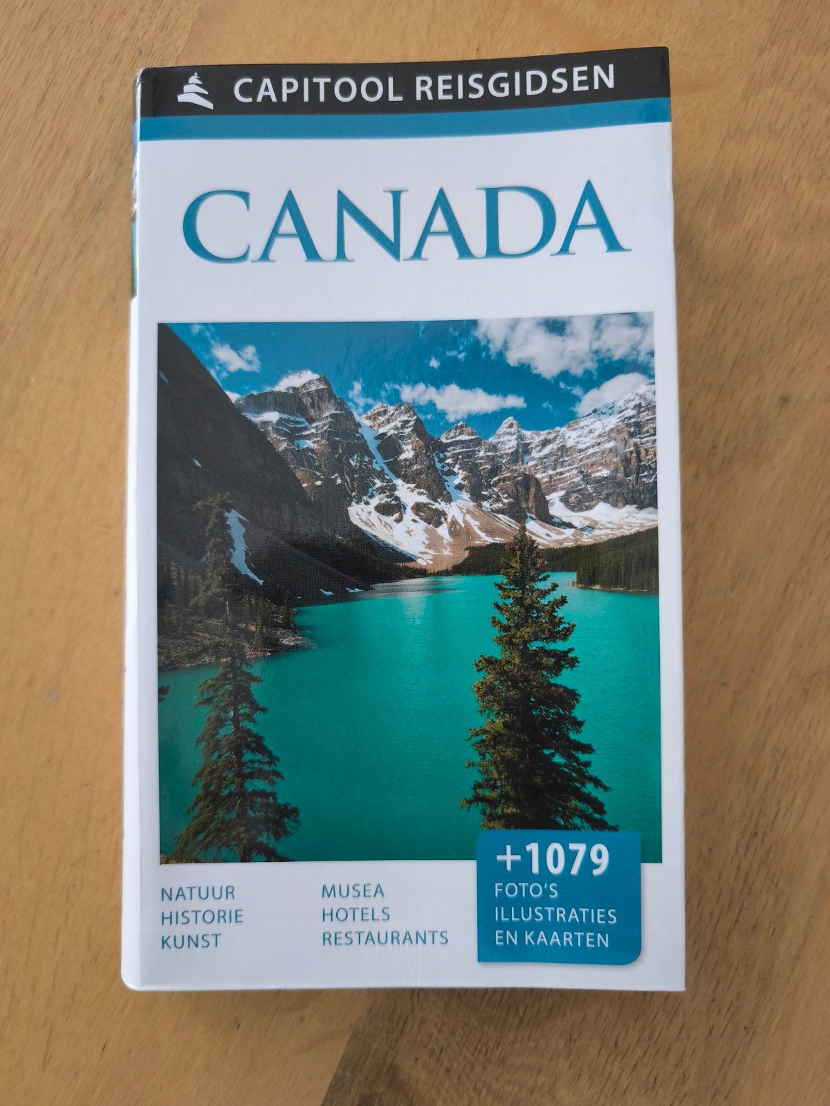 Capitool Reisgids Canada - Zo goed als nieuw, Capitool, Ophalen of Verzenden, Zo goed als nieuw, Reisgids of -boek