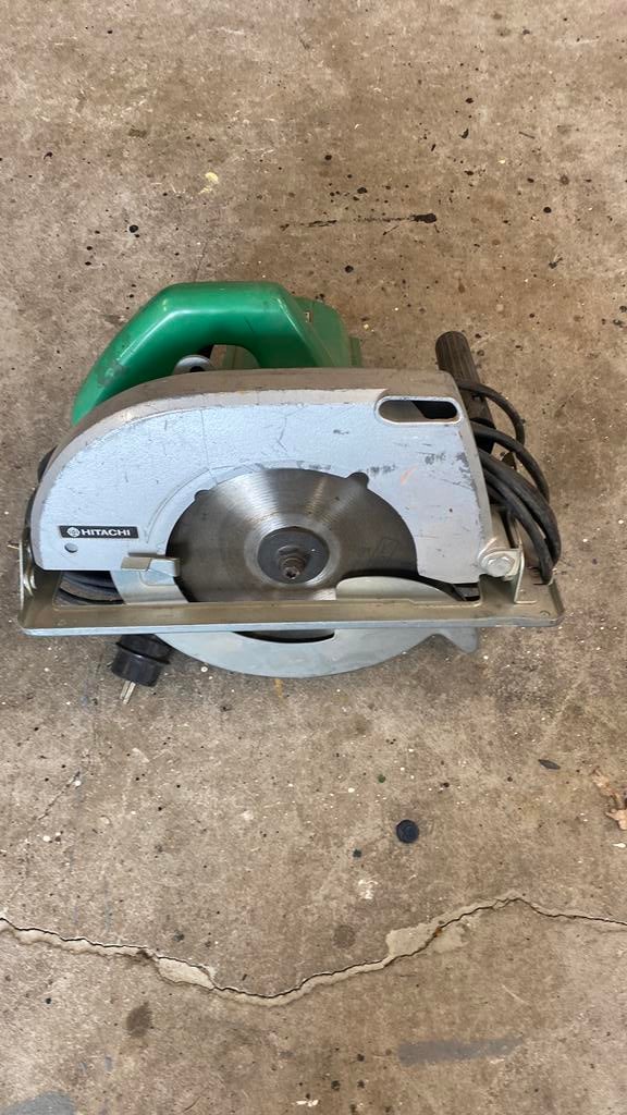 Hitachi handcirkelzaag, Ophalen of Verzenden, Zo goed als nieuw, 1200 watt of meer, Overige typen