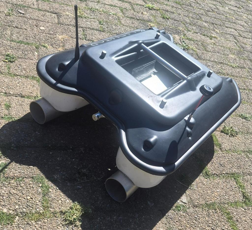 Gladiator voerboot compleet, Watersport en Boten, Ophalen, Gebruikt, Complete set