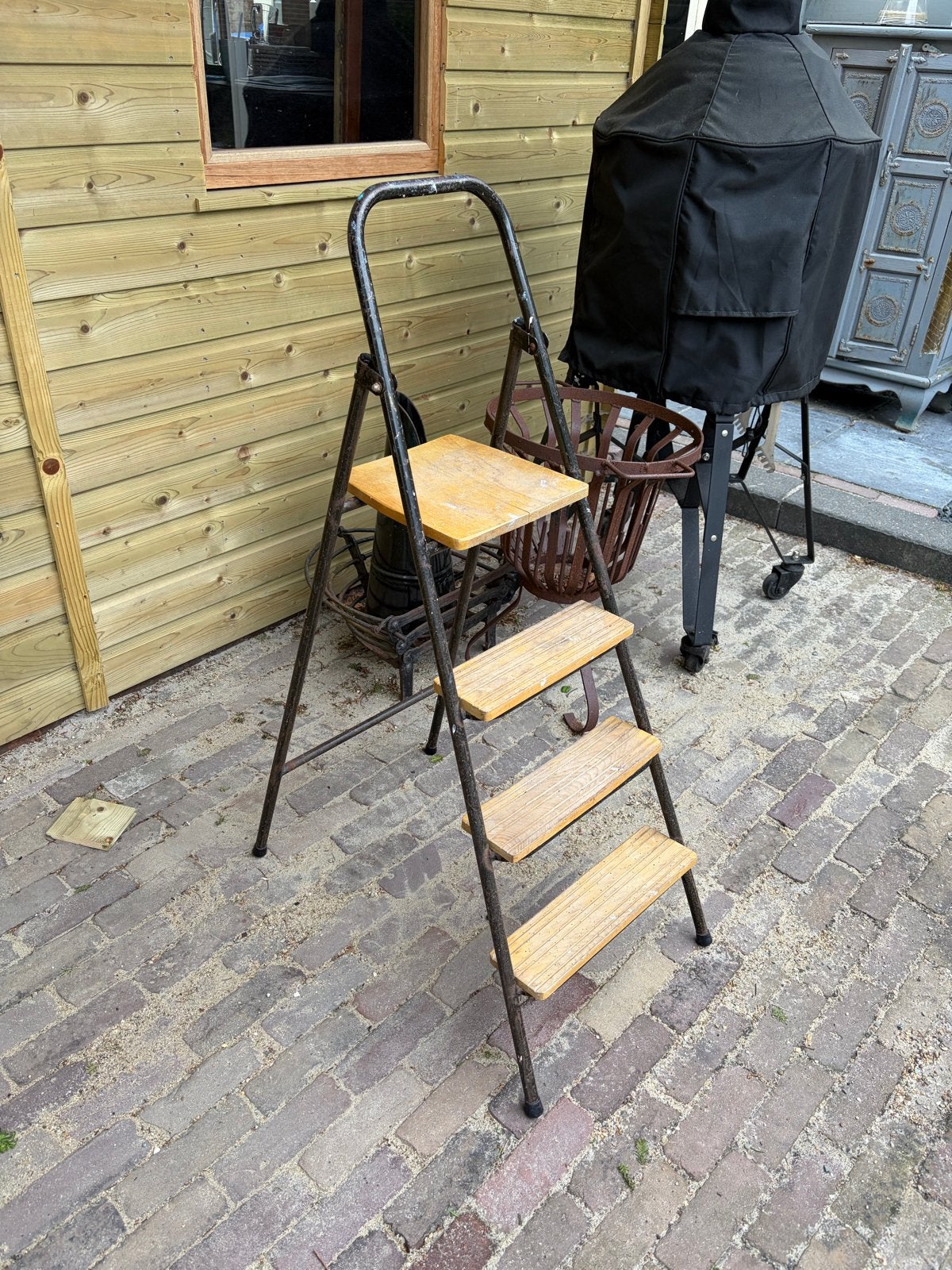 Vintage Opvouwbare Trap - 4 Houten Treden, Ophalen, Gebruikt, Trap, Opvouwbaar of Inschuifbaar