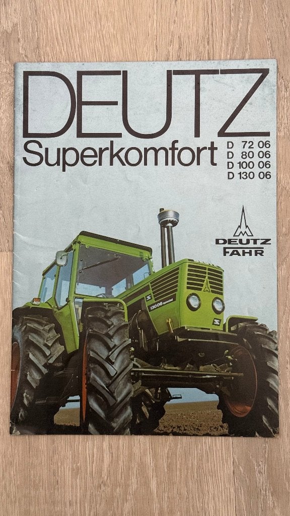 Deutz Superkomfort tractorfolder (1977) - Nederlands, Ophalen of Verzenden, Gelezen, Folder