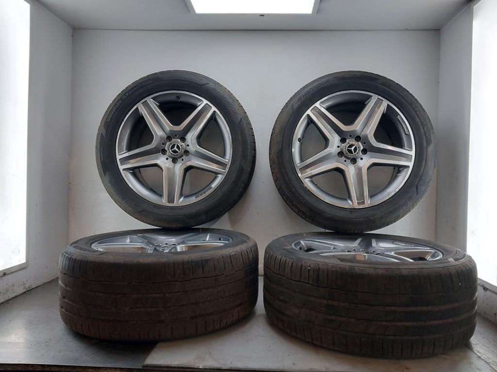 Wielenset Li, 20", 9J, ET57, 5 Gats, 45m GLE (W166), Auto-onderdelen, Banden en Velgen, Mercedes-Benz AG, Gebruikt, Dialog.mb@mercedes-benz.com