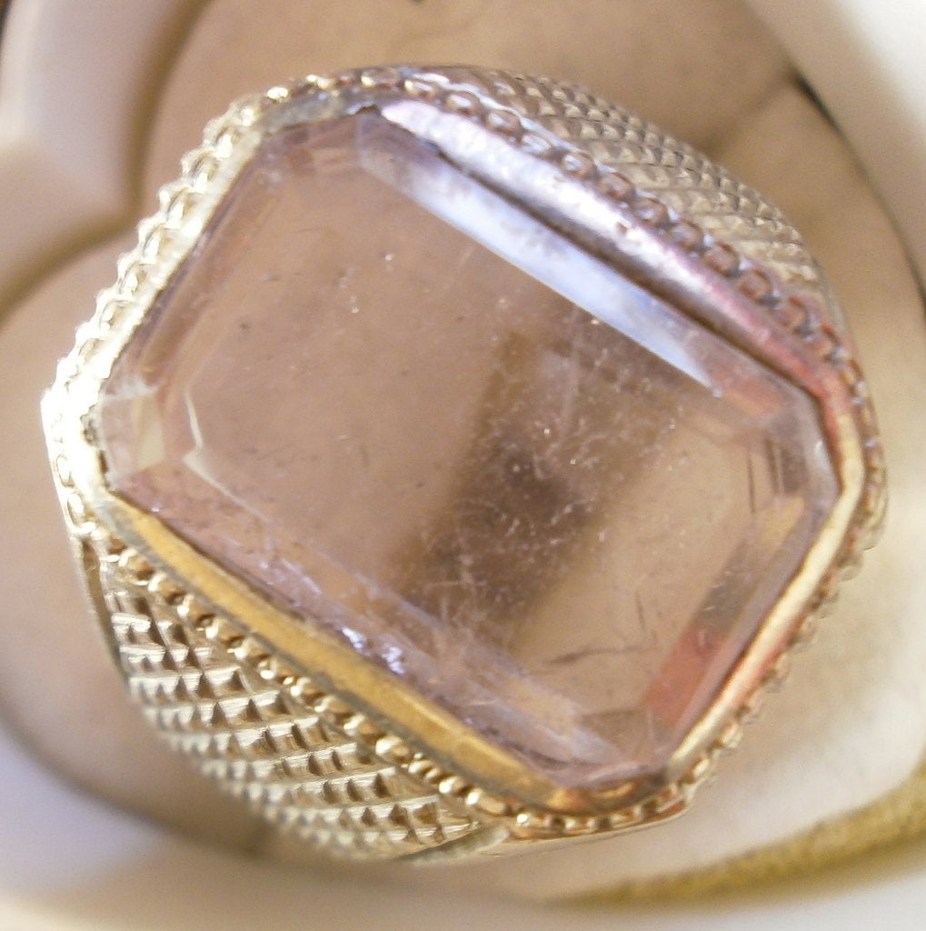 Pink kunziet 25krt 100%natuurlijk vintage zilvering zeldzaam, Sieraden, Tassen en Uiterlijk, Ophalen, 19 tot 20, Zo goed als nieuw
