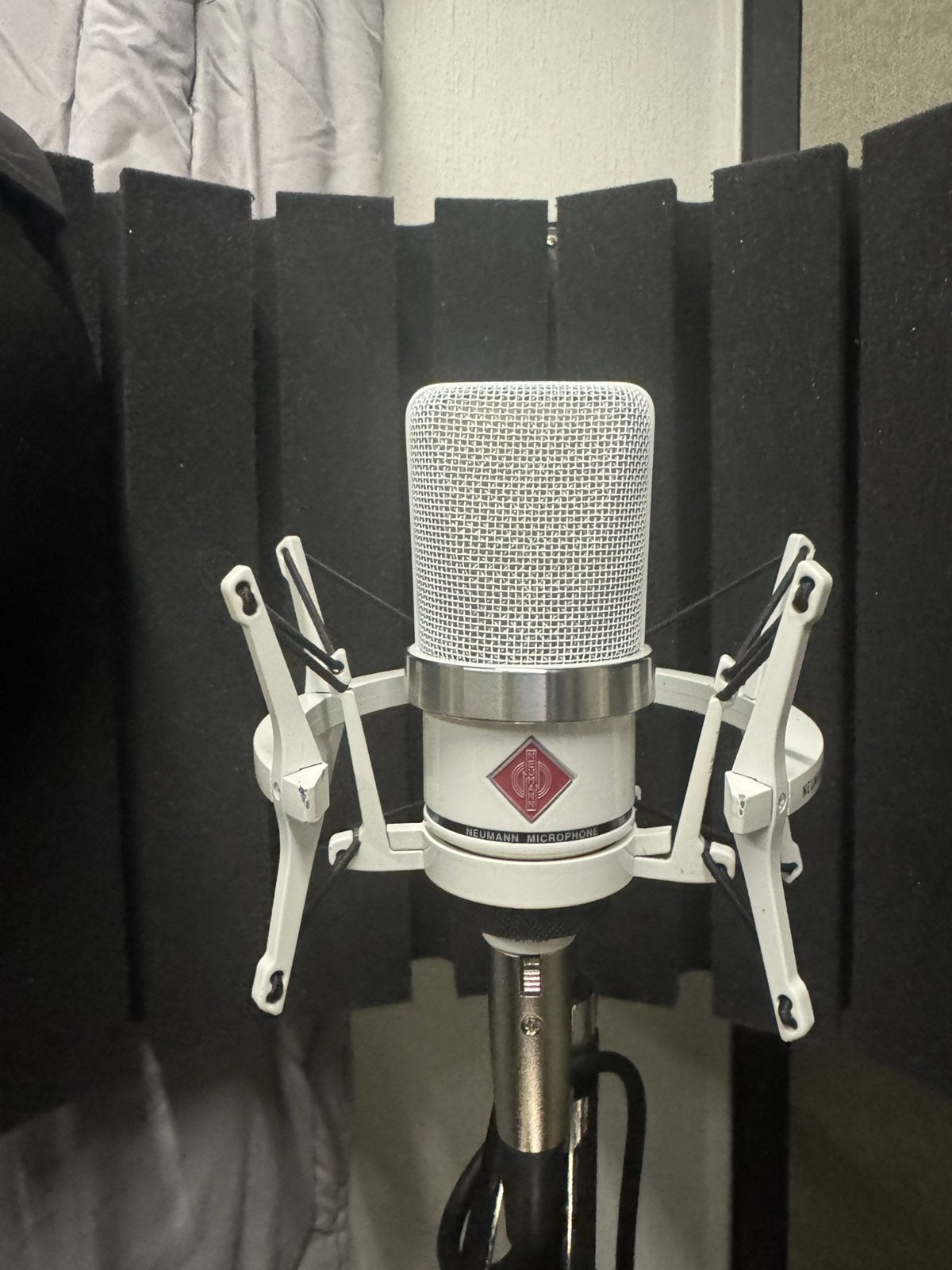 Neumann tlm 102, Ophalen, Zo goed als nieuw, Studiomicrofoon