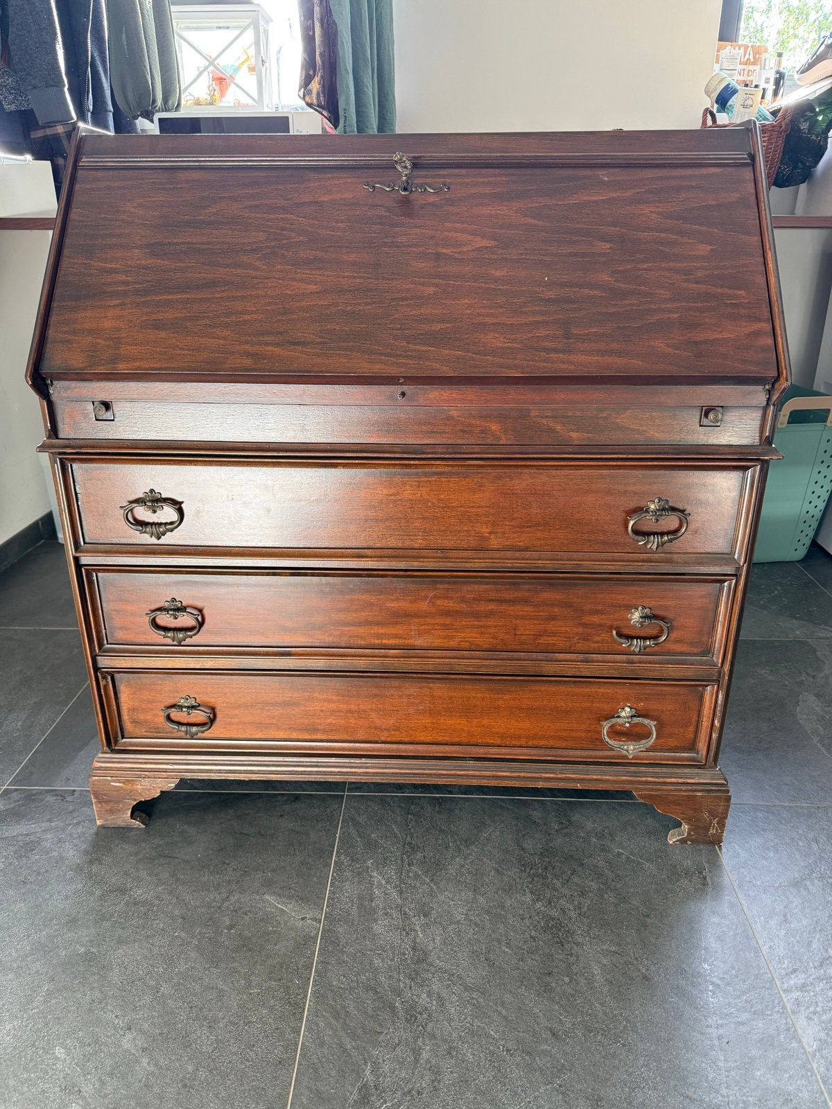 Antiek secretaire bureau met lades, Ophalen