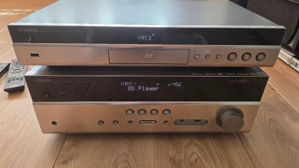 Yamaha Blu-ray speler en receiver set RX-V481 met BD-S691, Ophalen, Yamaha, Zo goed als nieuw, 60 tot 120 watt