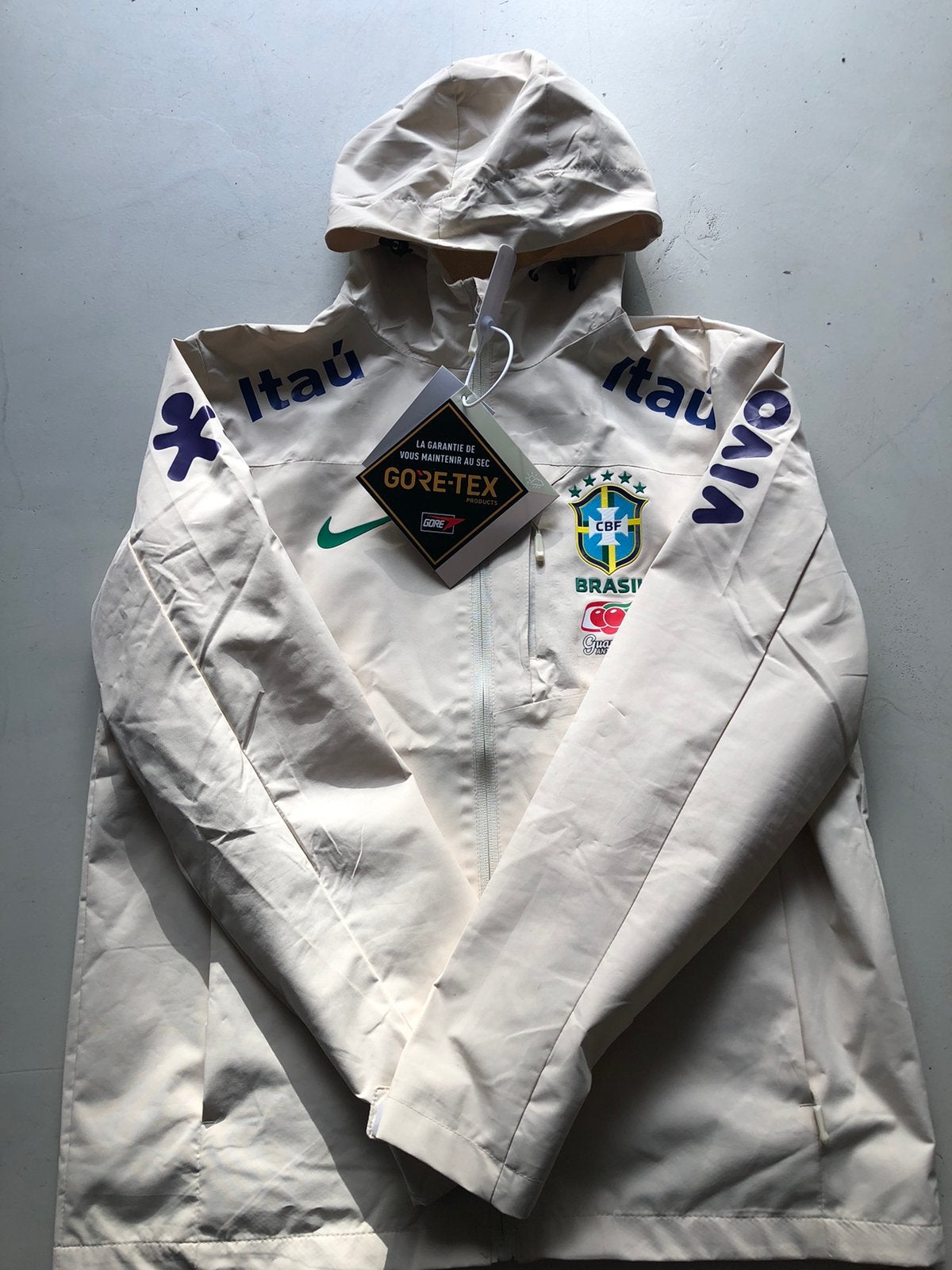 Brazilië jas, Ophalen of Verzenden, Zo goed als nieuw, Zwart