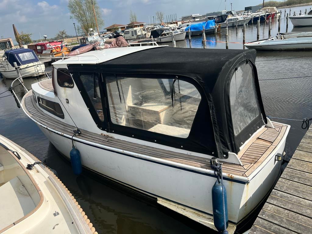 Compacte Kajuitboot met Binnenboordmotor, Ophalen of Verzenden, Gebruikt
