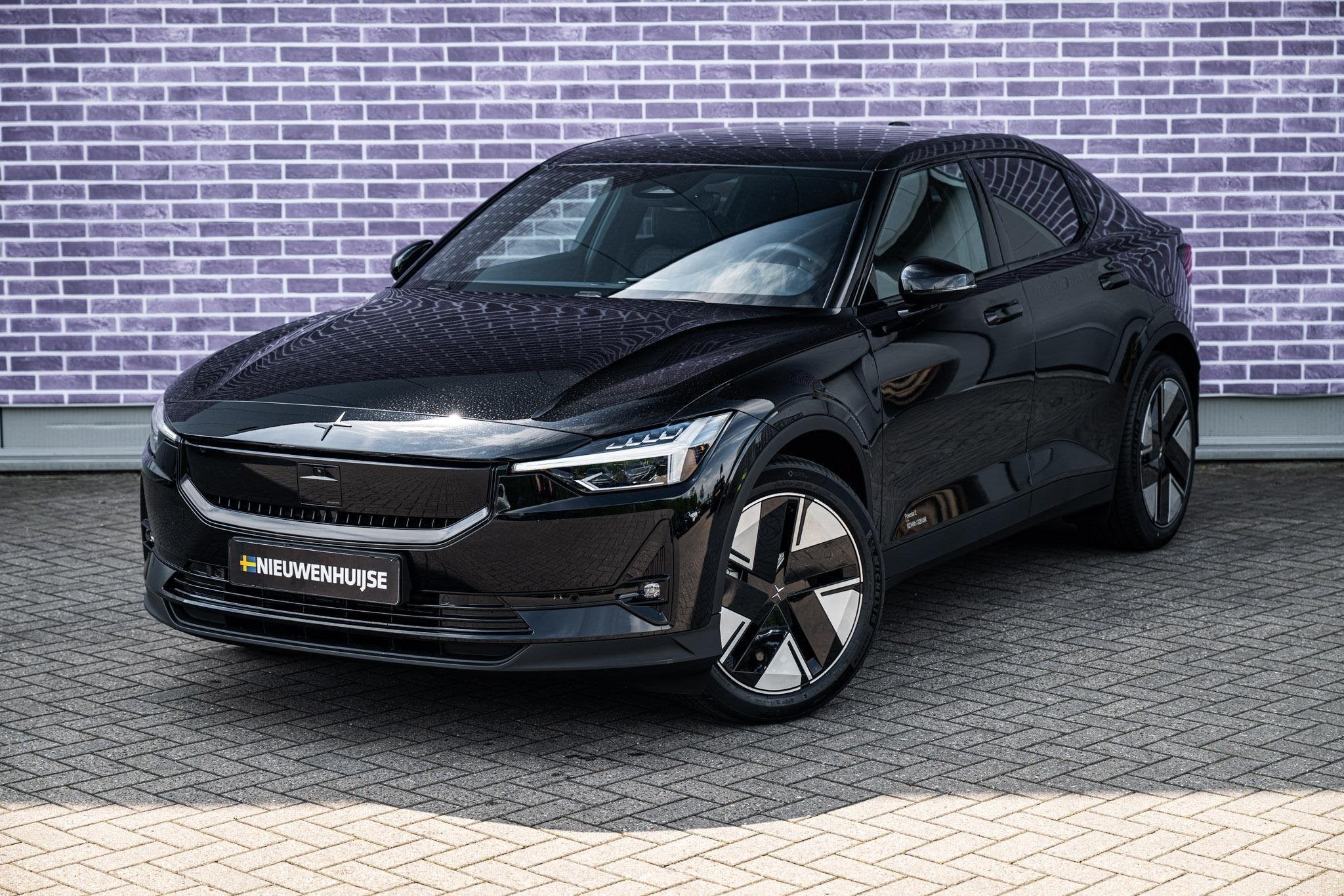 Polestar 2 Long Range Single Motor Prime 82 kWh | Pilot assi, Auto's, Automaat, Polestar 2, Achterwielaandrijving, Verwarmde buitenspiegels
