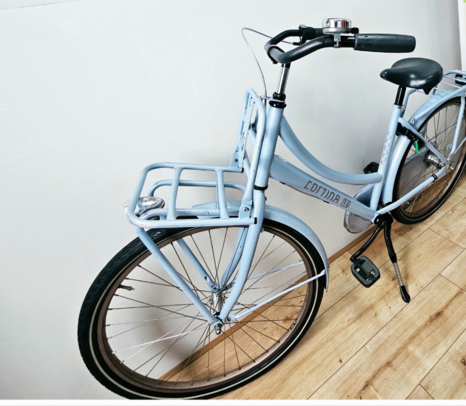 Cortina u4 meisjesfiets 26" met Nieuw 3mm anti lek banden, Ophalen of Verzenden, 26 inch of meer