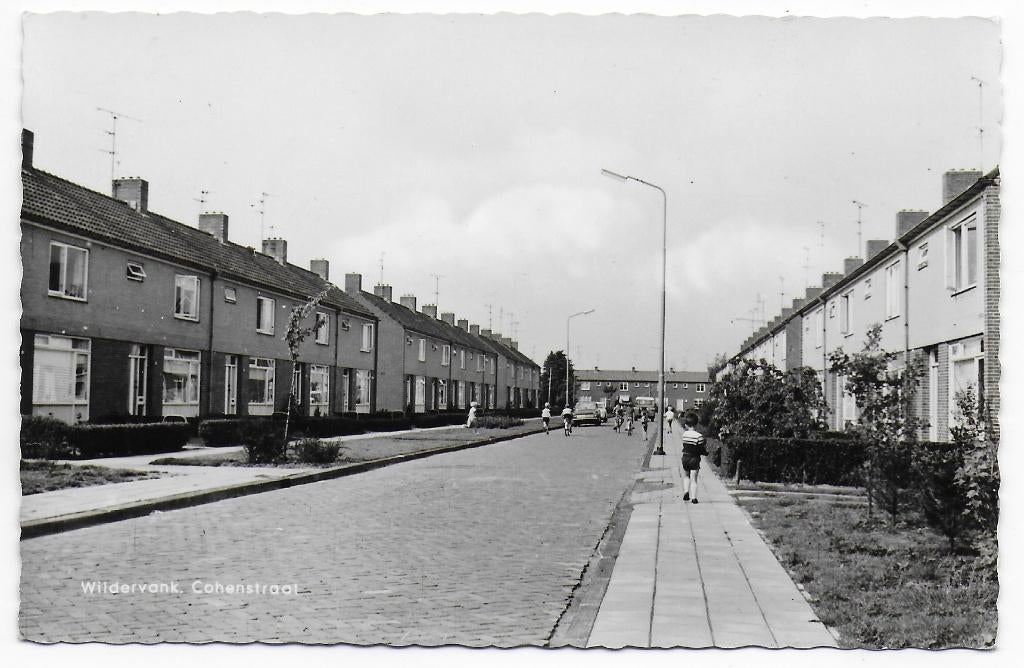 Wildervank Cohenstraat Ongelopen  Ansichtkaart   (B8051 ), Ophalen of Verzenden, 1960 tot 1980, Ongelopen