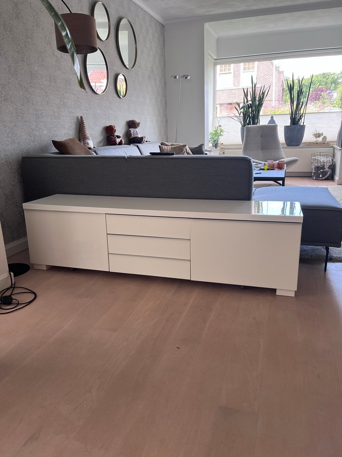 Witte TV-meubel met lades en deuren, Ophalen, Gebruikt, 200 cm of meer, Minder dan 100 cm