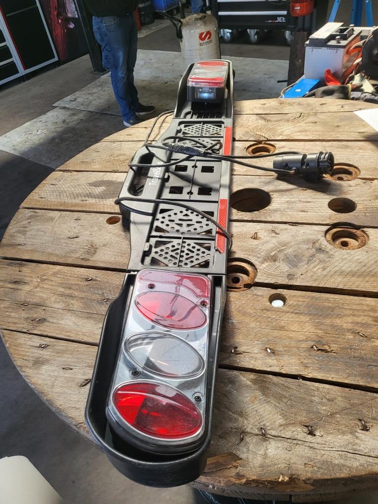 Universele Verlichtingsbalk voor Aanhanger/Fietsendrager, Ophalen, Gebruikt, Universele onderdelen