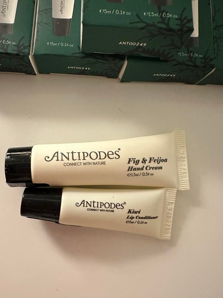 Antipodes Minis Set: Kiwi Lip Conditioner & Handcrème (5 stu, Verzenden, Nieuw, Lippen, Verzorging
