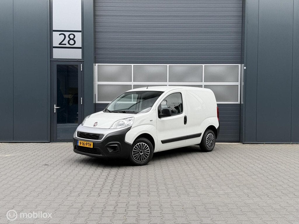 Fiat Fiorino 1.4 Benzine 2019 Airco Pdc, 400 kg, Bedrijf, Handgeschakeld, 2 stoelen