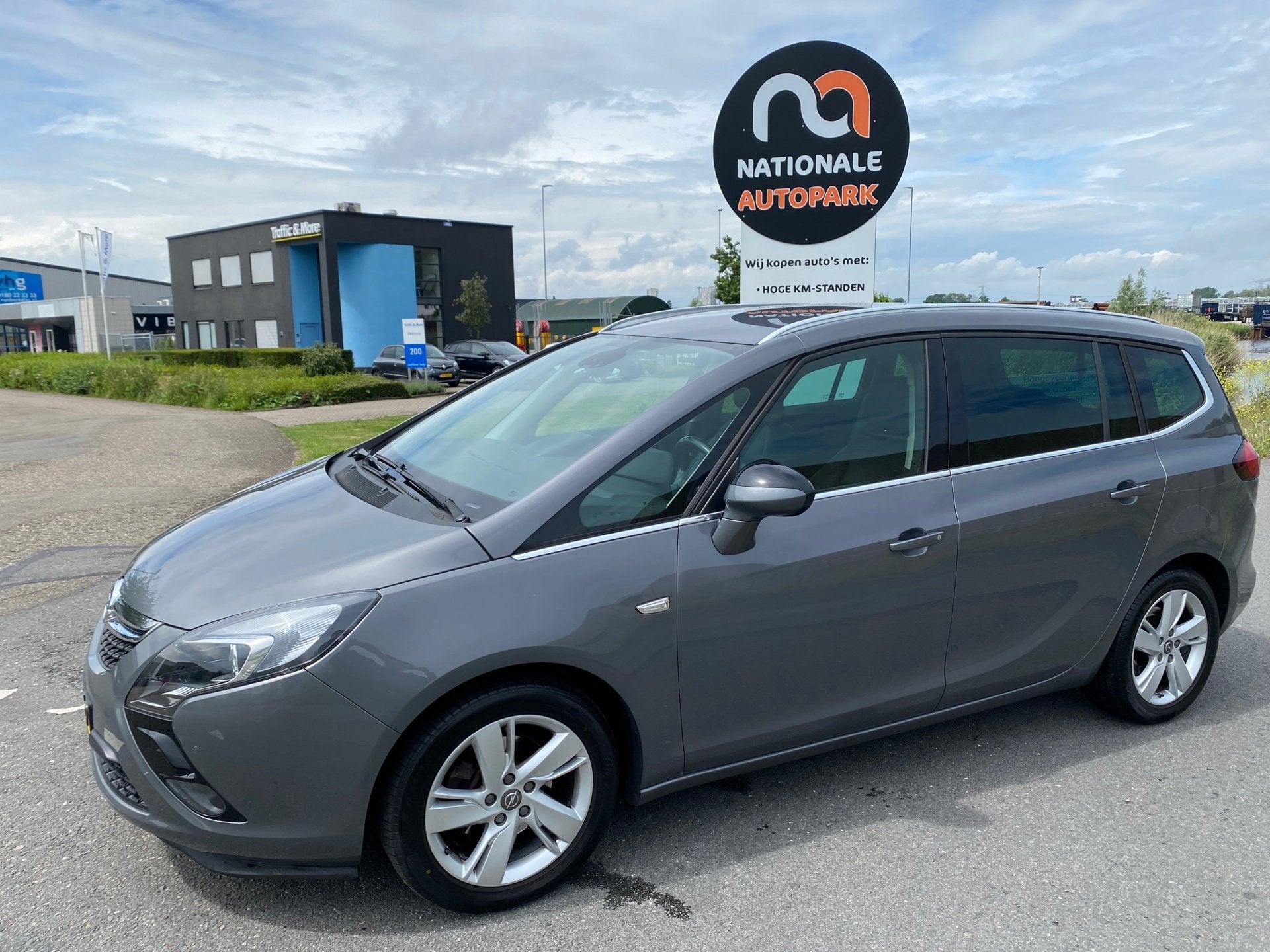Opel Zafira Tourer 2016 * 1.4 Business+ 7p. * LMV * ELEC. RA, Auto's, Gebruikt, Euro 6, 4 cilinders, 7 stoelen