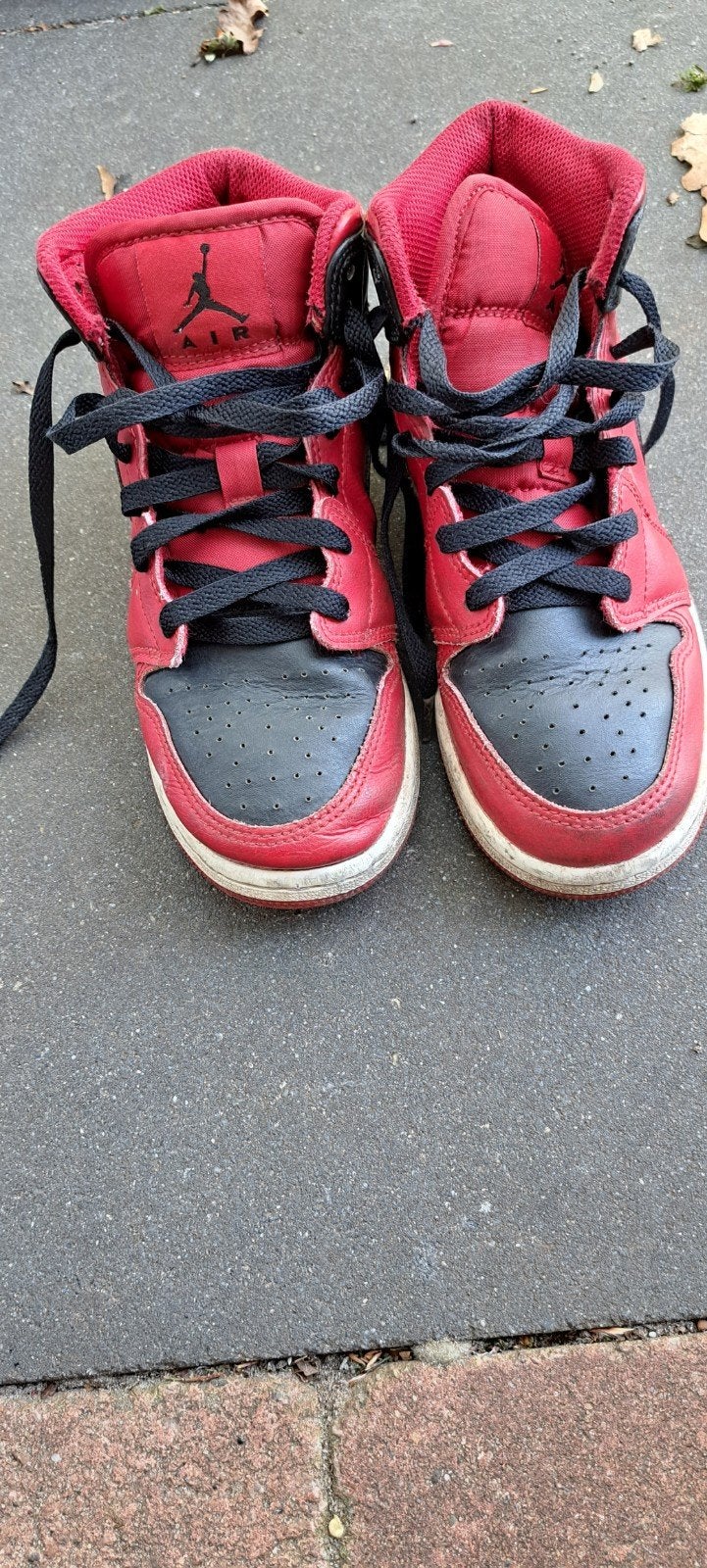Jordan Air 1 Mid sneakers rood/zwart maat 35.5, Gebruikt, Jongen of Meisje, Schoenen, Ophalen of Verzenden