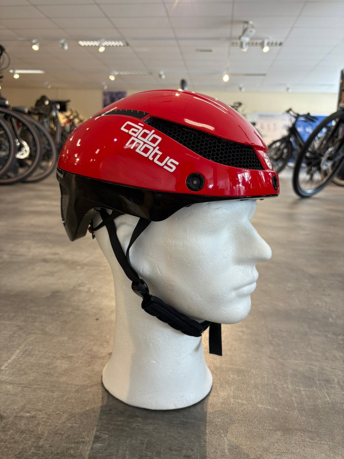 CadoMotus helm, Fietsen en Brommers, Ophalen, Zo goed als nieuw