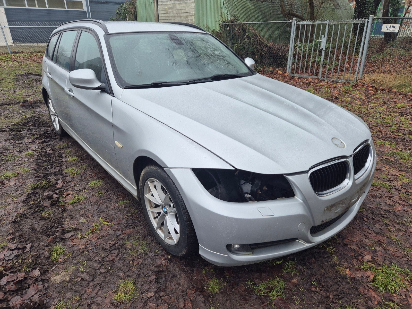 ALLEEN ONDERDELEN BMW 3-serie E91 lci 318d N47 titan silber, Gebruikt, Rechts, Ophalen of Verzenden, Bumper