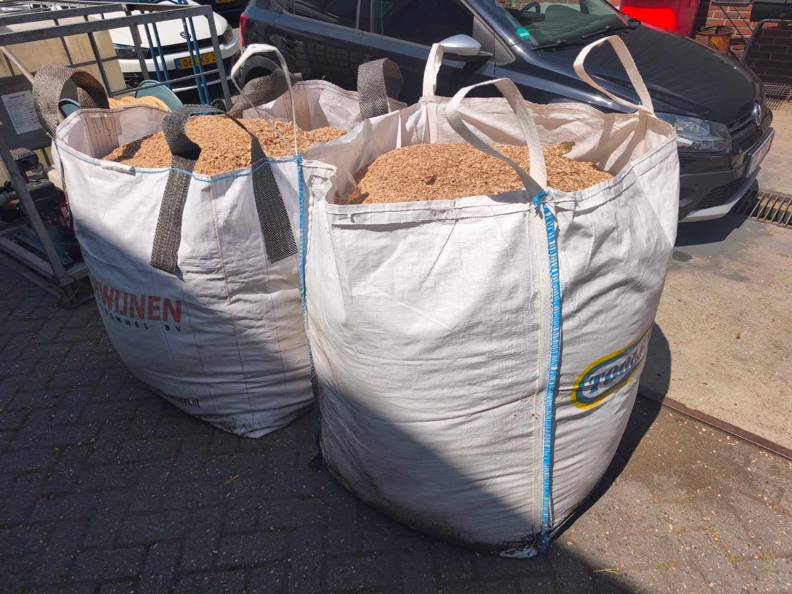 Fijne houtsnippers in bigbag bijna gratis, Ophalen