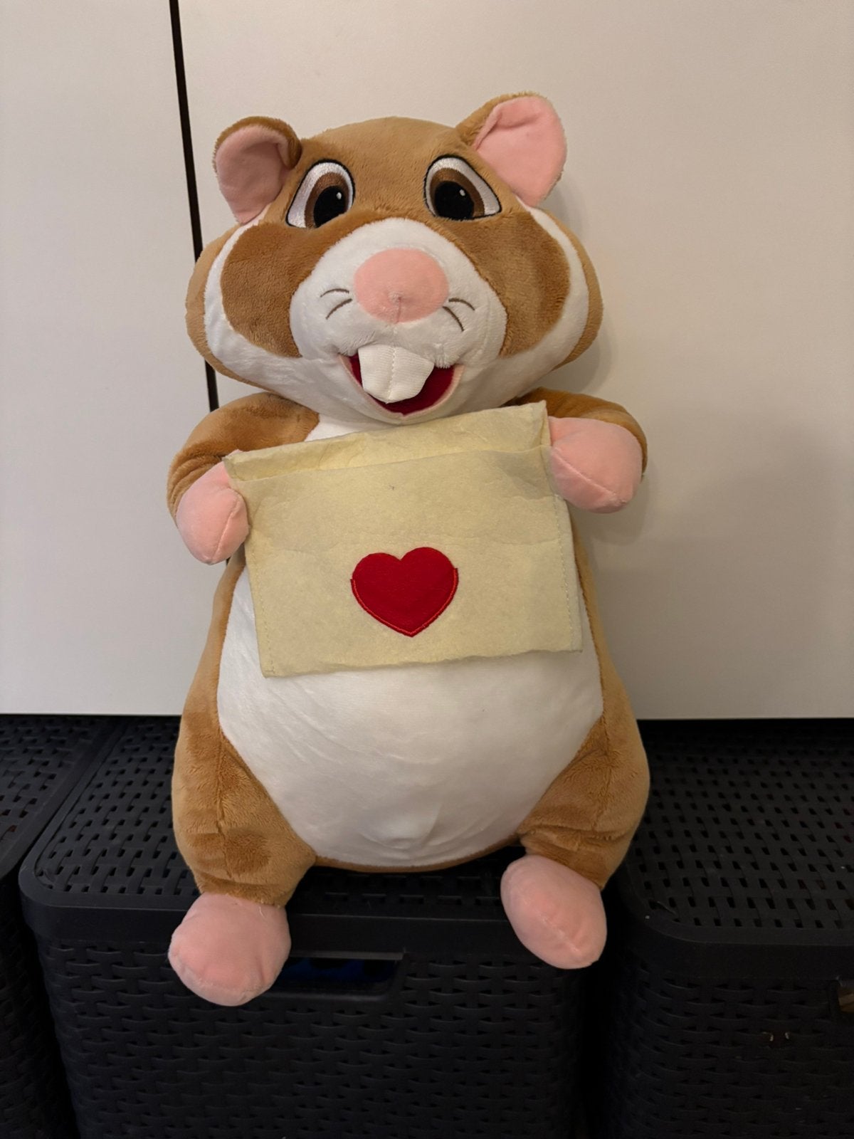 AH Hamster Knuffel met Hartjes Envelop Albert Heijn, Kinderen en Baby's, Speelgoed | Knuffels en Pluche, Hamster, Ophalen of Verzenden