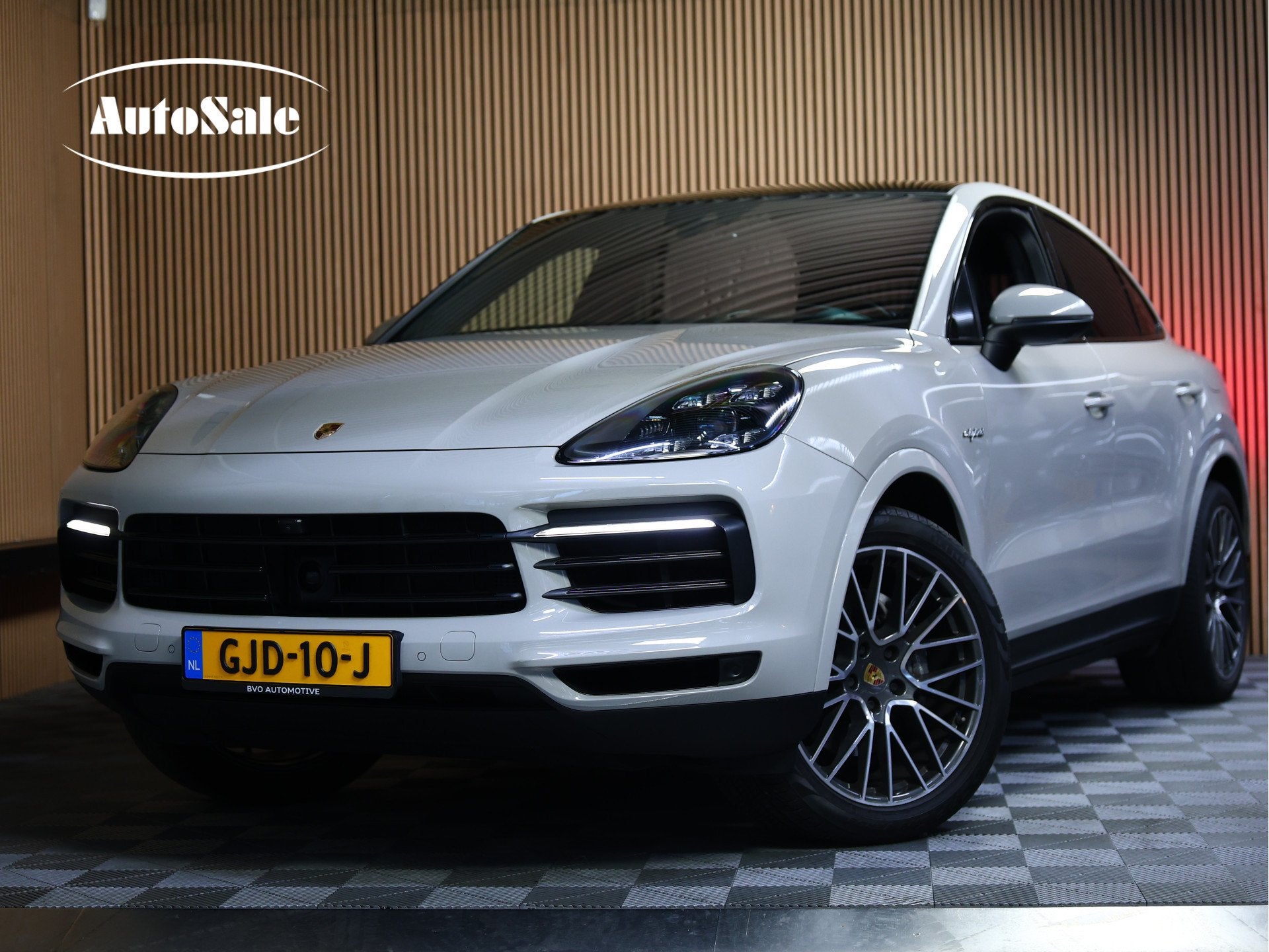 Porsche Cayenne Coupé 3.0 E-Hybrid KRIJT NAVI CAMERA TREKHA, Auto's, Porsche, Automaat, Cayenne, 14 kWh, Euro 6