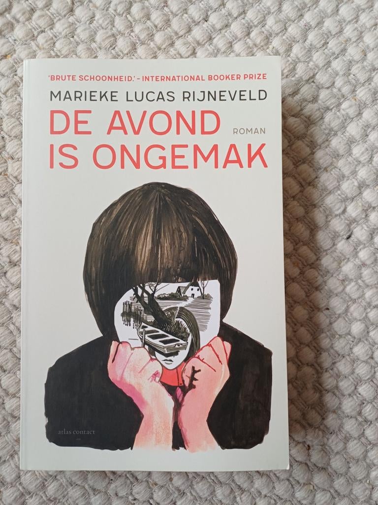 De Avond Is Ongemak - Marieke Lucas Rijneveld, Boeken, Romans, Zo goed als nieuw, Nederland, Ophalen of Verzenden