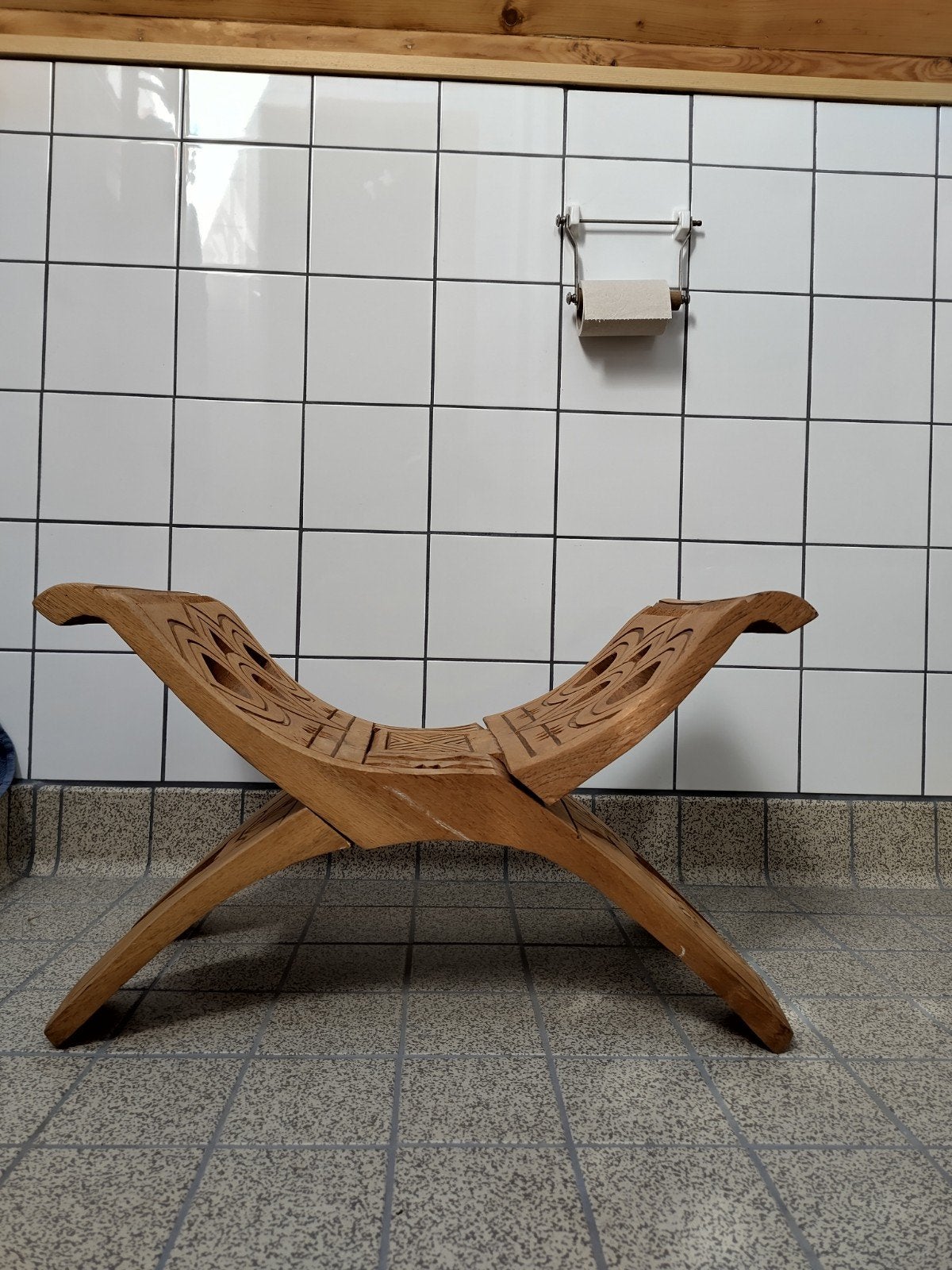 Surinaams Marron krukje hardhout adjiani bangi, Ophalen of Verzenden, Hout