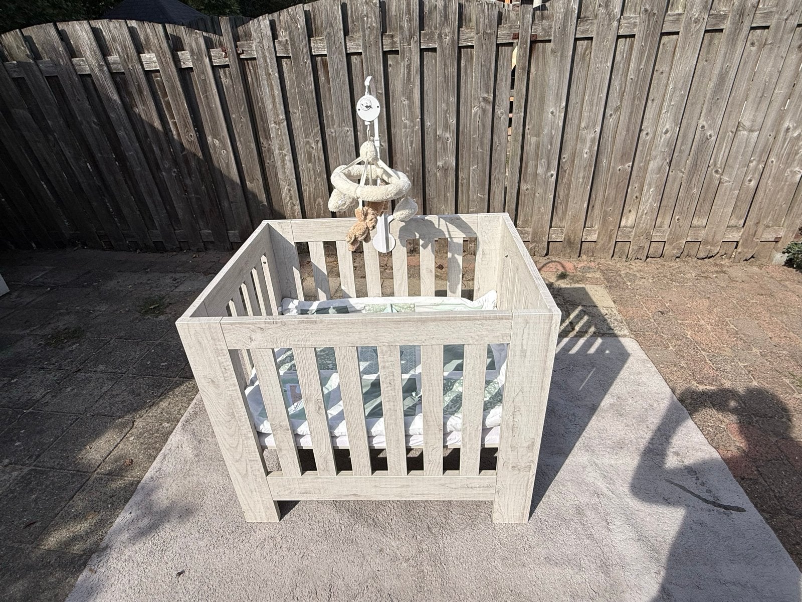 ⁠TWF Stan Babybox Grijs + Matras, Kleed & Prenatal Mobiel⁠, Ophalen of Verzenden, Gebruikt