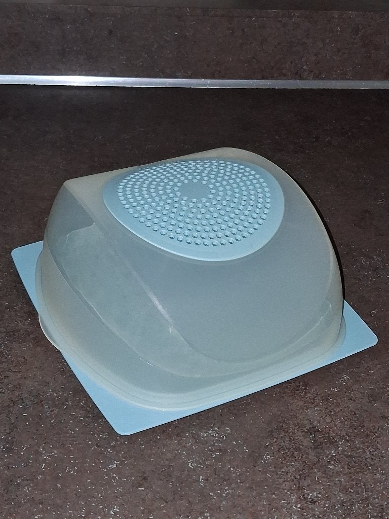 Tupperware kaasdoos / cheese smart medium M kaas uitmuntend, Huis en Inrichting, Keuken | Tupperware, Ophalen of Verzenden, Overige typen