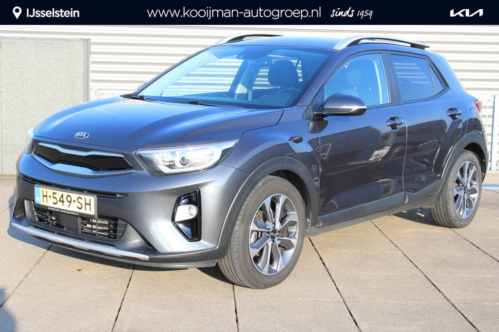 Kia Stonic 1.0 T-GDi DynamicPlusLine METALIC, DAKRAILING, AC, Auto's, Kia, Voorwielaandrijving, Gebruikt, Euro 6, 49 €/maand