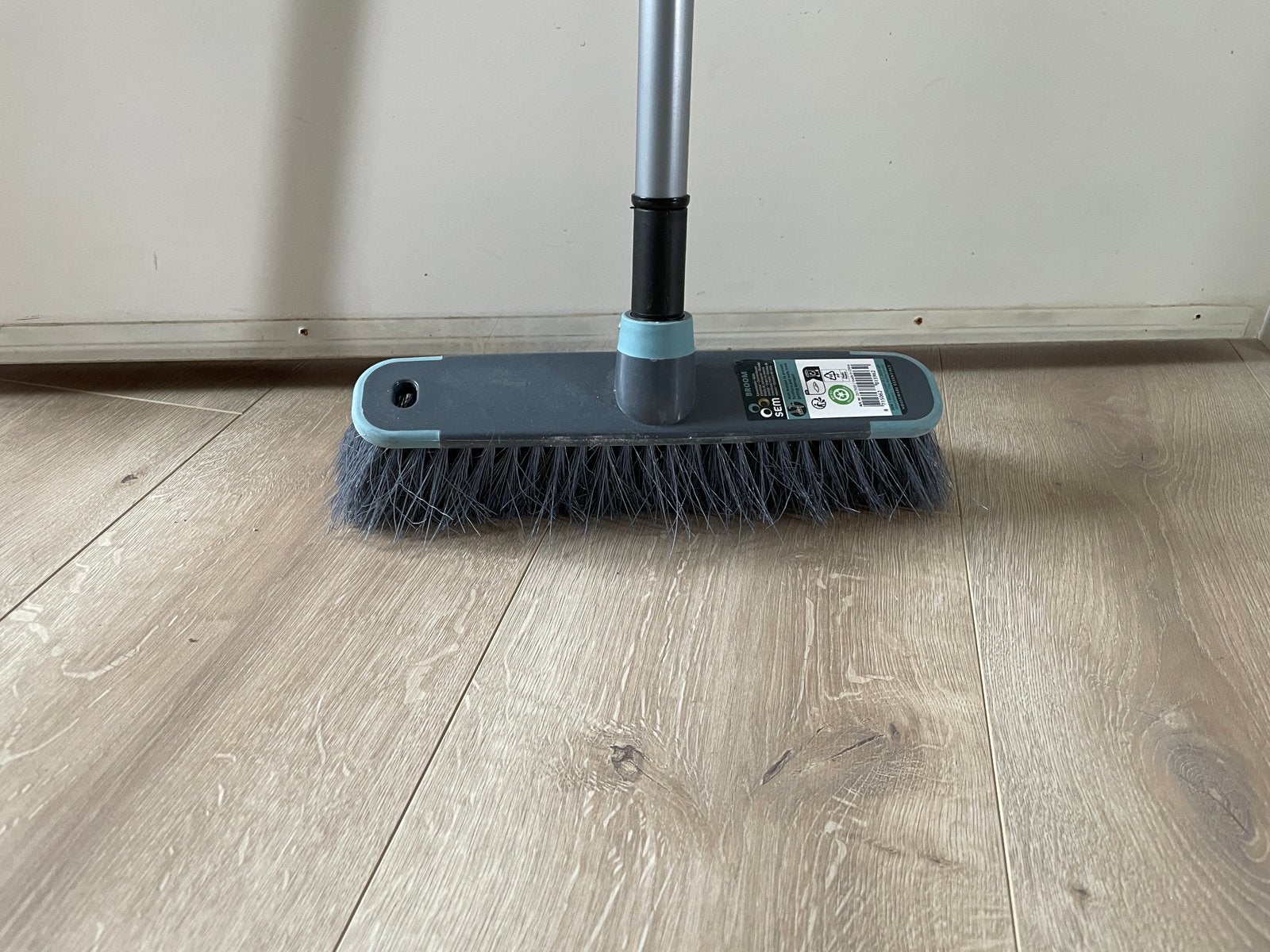 Besem met telescoop staaf, Ophalen, Bezem of Borstel