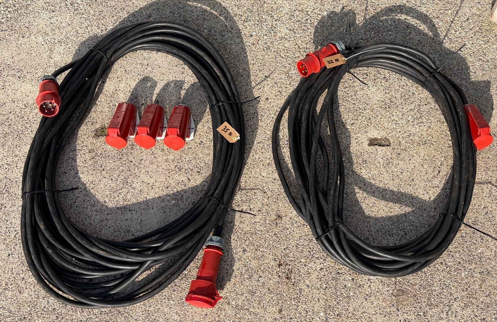 Krachtstroom verlengkabel 32A - 35m en 22m, Ophalen, Gebruikt, Overige merken, Kabel of Snoer