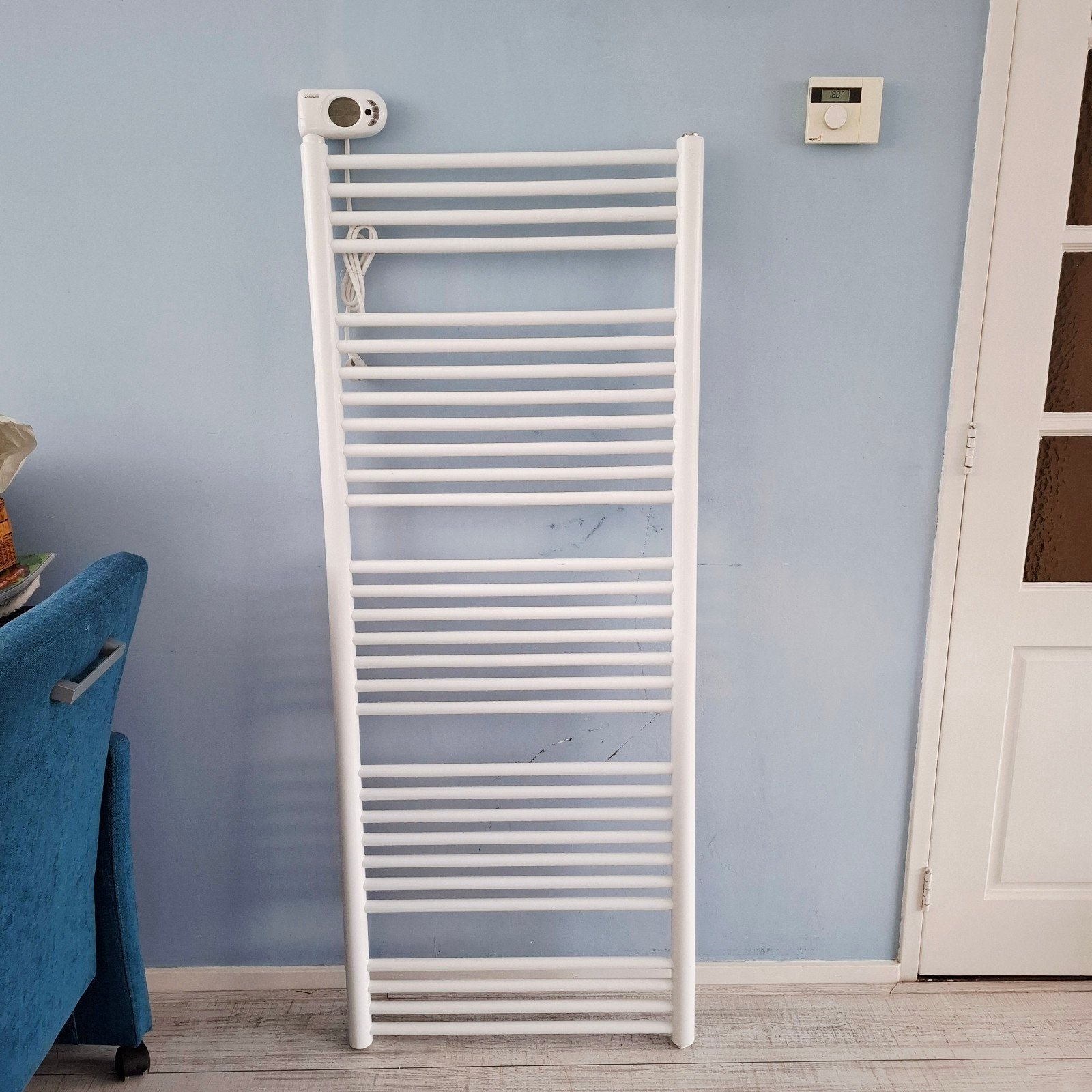 Grote elektrische handdoekradiator - zo goed als nieuw, Ophalen, Radiator, Zo goed als nieuw, 60 tot 150 cm