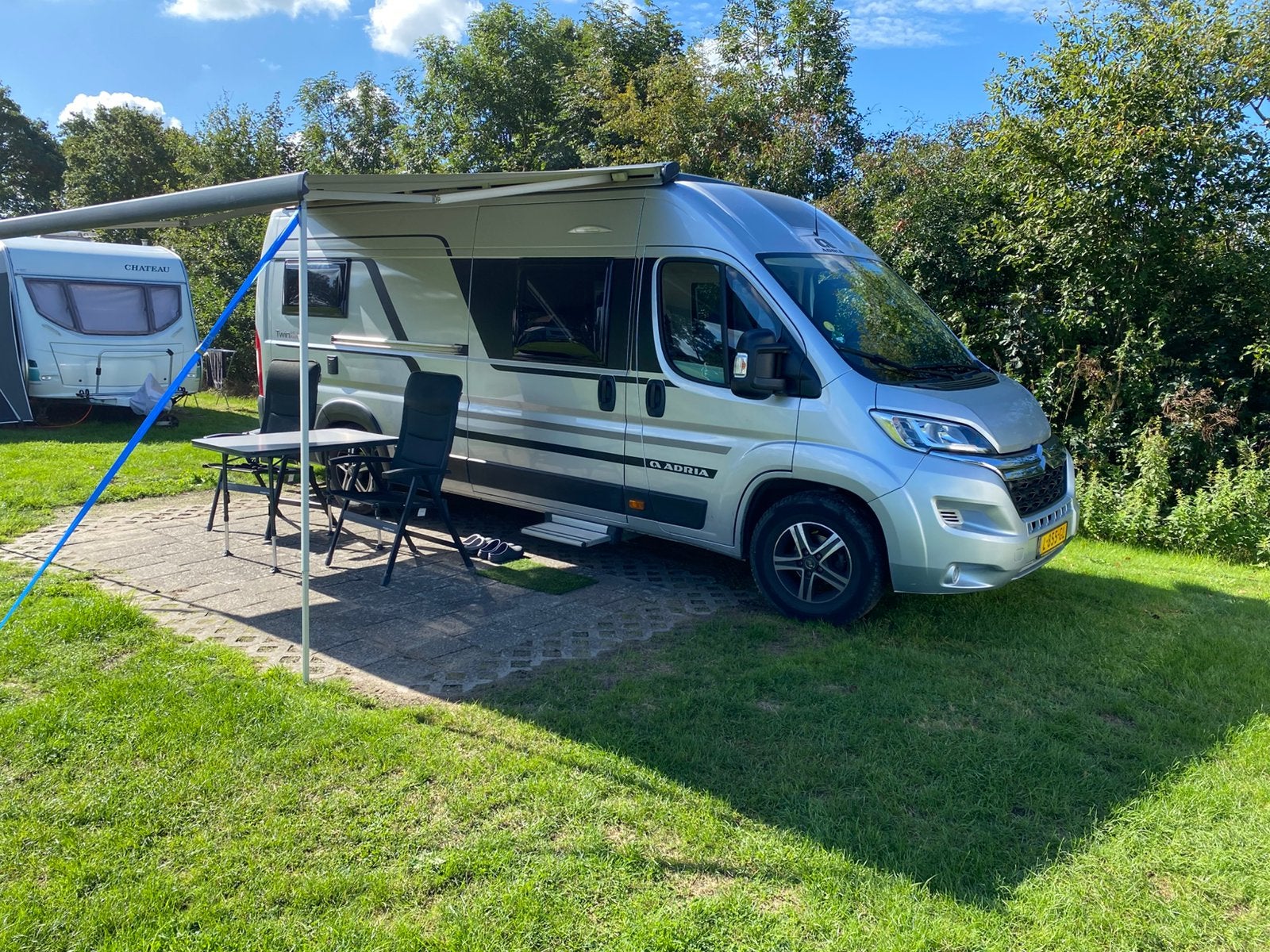 Adria Twin 640SL camper Citroën Jumper, Buscamper of Camperbus, Achteruitrijcamera, Ringverwarming, Tot en met 3