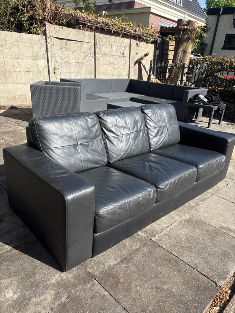 Gratis: Comfortabele 3-zitsbank van leer - 202x83cm, Ophalen, Driepersoons, Zo goed als nieuw, Rechte bank