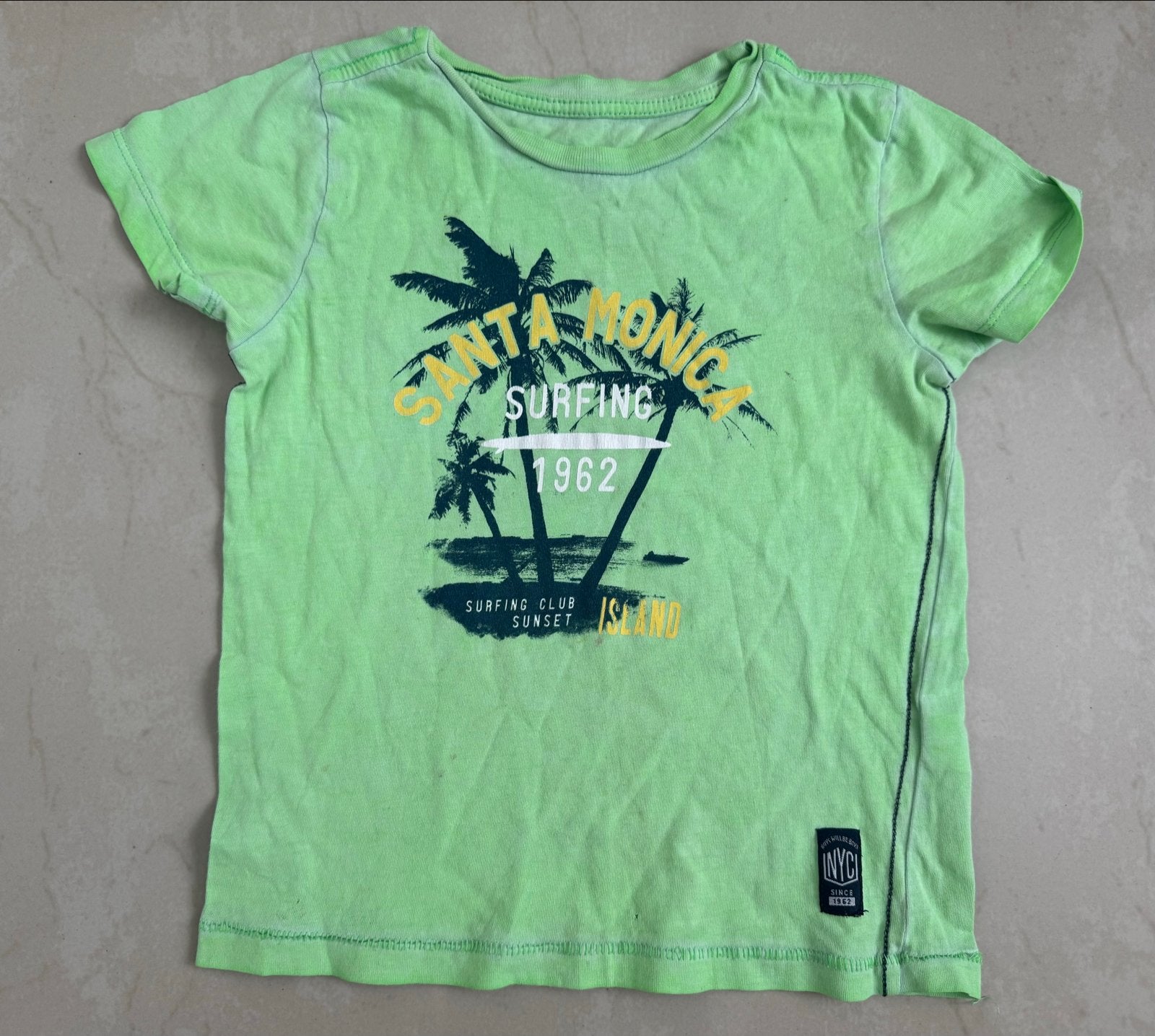 Groen T-shirt Santa Monica Surfing 1962, Ophalen of Verzenden, Gebruikt, Jongen