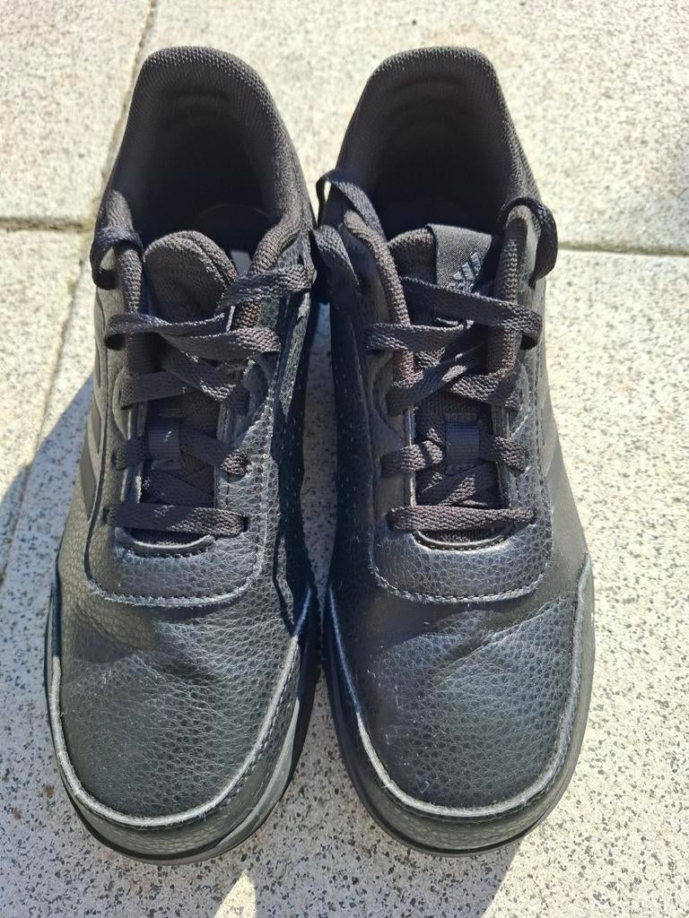 Schoenen Adidas, Ophalen of Verzenden, Zo goed als nieuw, Adidas, Sportschoenen