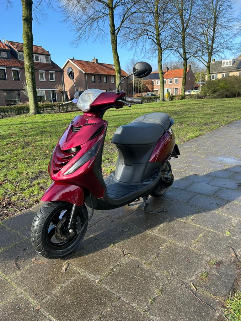 Piaggio zip 50cc 2takt brom, Ophalen, Zo goed als nieuw