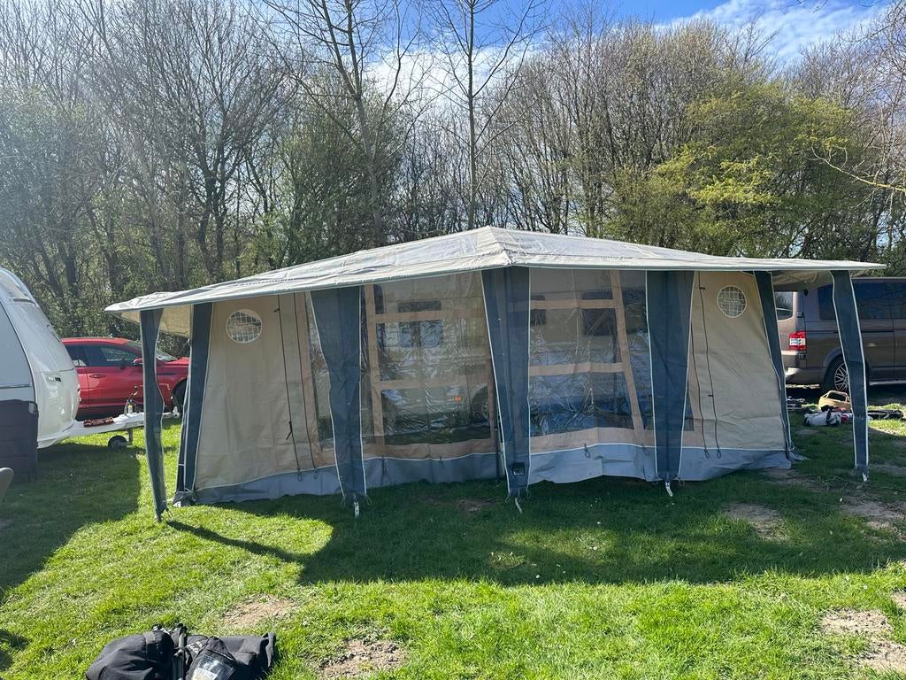 Isabella Vision Voortent met Carbon Frame en Accessoires, Caravans en Kamperen, Ophalen, Zo goed als nieuw, Isabella