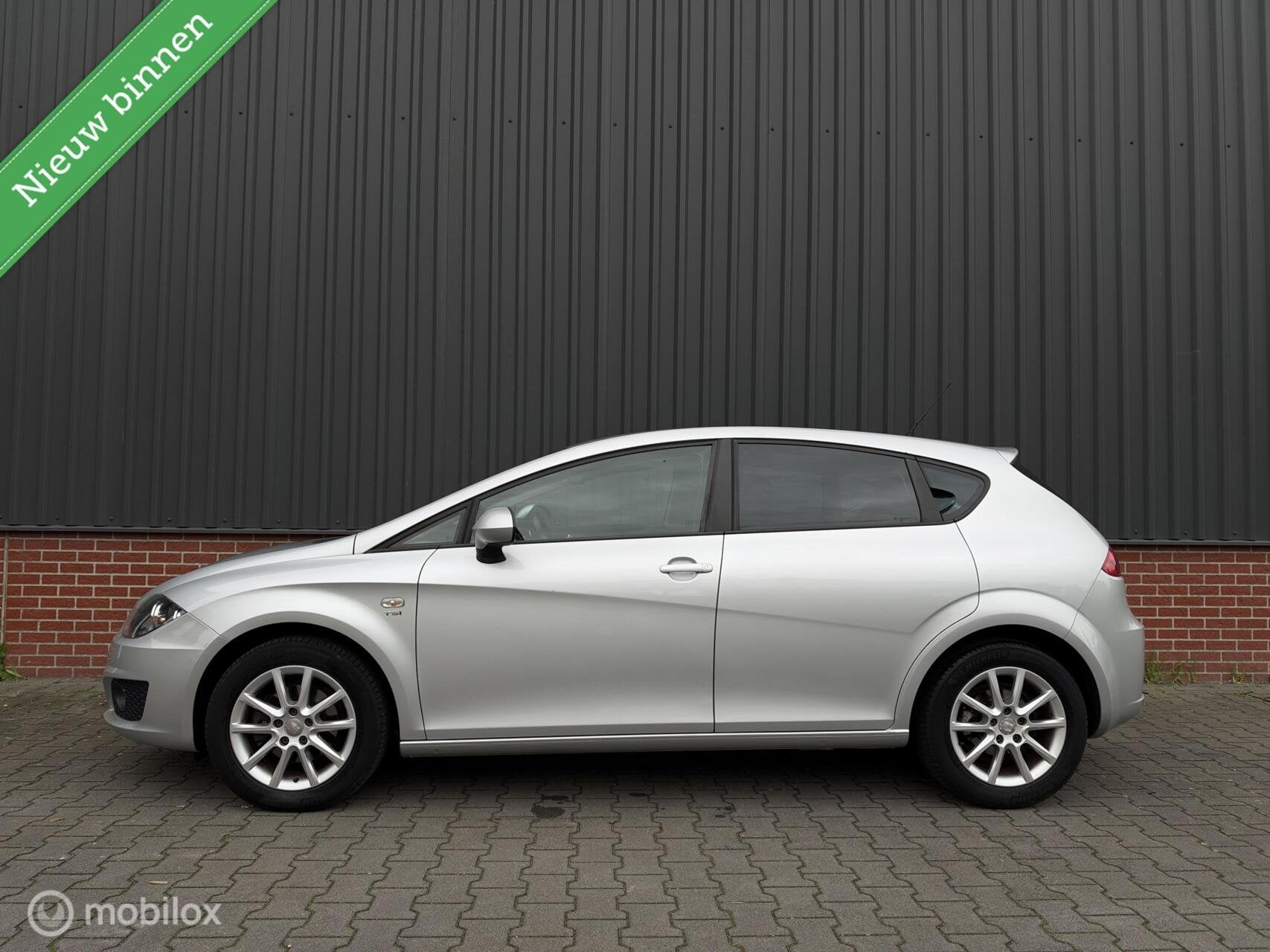 Seat Leon 1.2 TSI Ecomotive Businessline COPA Cruise NL Auto, Voorwielaandrijving, Euro 5, Stof, Gebruikt