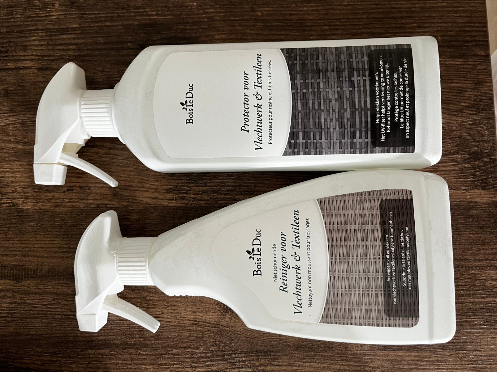 Reiniger en protector voor vlechtwerk en textileen, Ophalen of Verzenden, Zo goed als nieuw