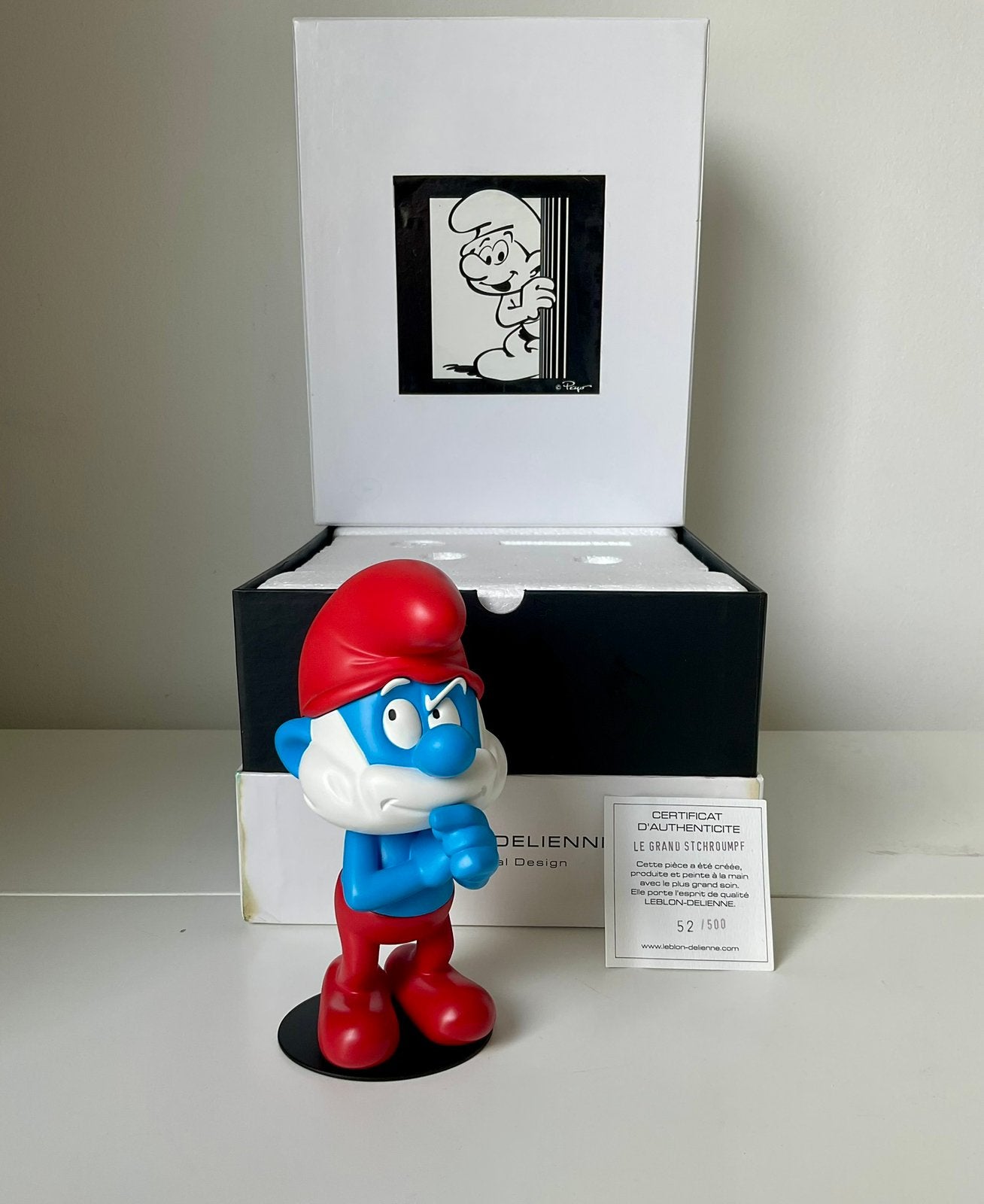 Leblon-Delienne Grote Smurf – 52/500 met certificaat, Verzamelen, Smurfen, Ophalen of Verzenden, Zo goed als nieuw, Grote Smurf