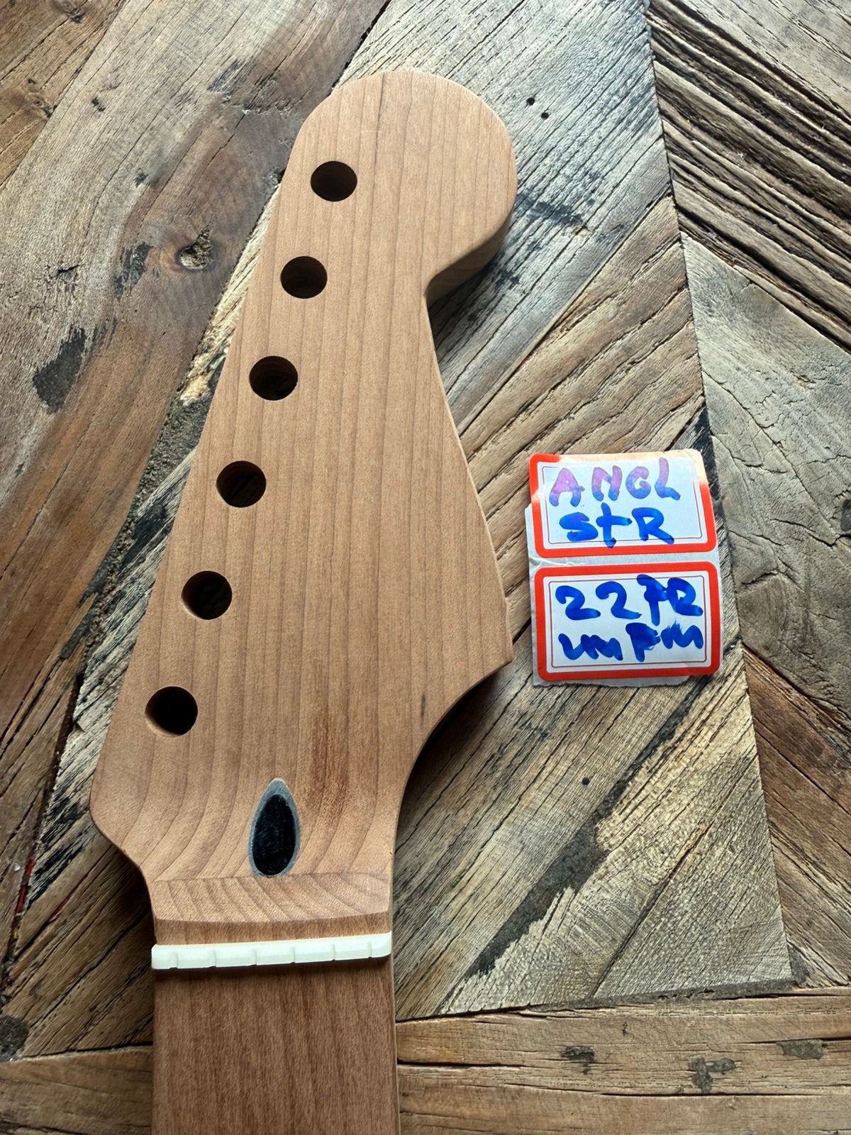 Stratocaster hals Maple onbewerkt roasted 22 fr”ANGL22 MN, Verzenden, Geen, Geen, Jpsg